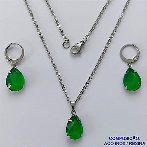 CONJUNTO EM AÇO INOXIDÁVEL - (AÇO03) CONJUNTO COM CORRENTE 50CM E BRINCOS ARGOLAS DE PRESSÃO COM PINGENTES EM RESINAS VERDES ESCUROS 10X14MM - COMPOSIÇÃO: AÇO INOXIDÁVEL - AÇO1648