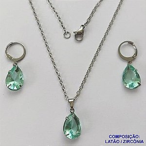 CONJUNTO EM AÇO INOXIDÁVEL - (AÇO03) CONJUNTO COM CORRENTE 50CM E BRINCOS ARGOLAS DE PRESSÃO COM PINGENTES EM ZIRCÔNIAS VERDES 10X14MM - COMPOSIÇÃO: AÇO INOXIDÁVEL - AÇO1671