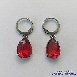 BRINCO EM AÇO INOXIDÁVEL - BRINCOS ARGOLAS DE PRESSÃO COM PINGENTES EM ZIRCÔNIAS VERMELHAS 10X14MM - COMPOSIÇÃO: AÇO INOXIDÁVEL - AÇO1705