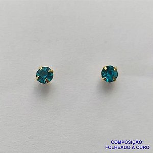 BRINCO FOLHEADO A OURO (BRD5520)- BANHADO COM 5 MILÉSIMOS + VERNIZ DIAMOND -  BRINCO DE PINO STRASS AZUL CLARO 3MM - OURO253