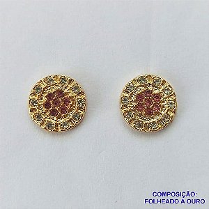 BRINCO FOLHEADO A OURO - BANHADO COM 5 MILÉSIMOS + VERNIZ DIAMOND -  BRINCO DE PINO REDONDO COM MICRO ZIRCÔNIAS 13MM - OURO272