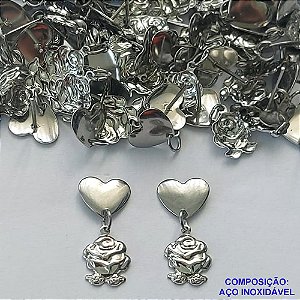 BRINCO EM AÇO INOXIDÁVEL(CX101) - BRINCOS DE PINO COM BASE DE PINO E PINGENTE FLOR 9MM - COMPOSIÇÃO: AÇO INOXIDÁVEL - AÇO1739