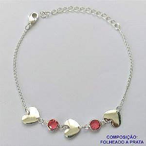PULSEIRA FOLHEADA A PRATA COM 50 MILÉSIMOS + VERNIZ DIAMOND - PULSEIRA COM CORAÇÕES  - TAMANHO: 16CM + EXTENSOR E FECHO LAGOSTA - PRA108