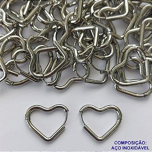 BRINCO EM AÇO INOXIDÁVEL (CX102) BRINCO DE ARGOLA COM TRAVA FORMATO CORAÇÃO 22MM - COMPOSIÇÃO: AÇO INOXIDÁVEL - AÇO1773