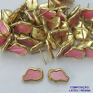BRINCO NO BRUTO PRONTO PARA O BANHO(CX103) - BRINCO DE PINO TIPO VAN CLEEFF FORMATO NUVEM ROSA  8MM - PESO: 1,8GR - COMPOSIÇÃO LATÃO E RESINA - BRU14018