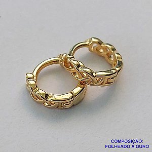 BRINCO FOLHEADO A OURO - BANHADO COM 5 MILÉSIMOS + VERNIZ DIAMOND - (BA794ZD) BRINCO ARGOLA DE PRESSÃO TRANÇADO  3X10MM OURO122