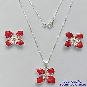CONJUNTO FOLHEADO A PRATA COM 50 MILÉSIMOS + VERNIZ DIAMOND - CONJUNTO COM CORRENTE VENEZIANA 45CM -BRINCOS DE PINO E PINGENTES EM FLORES ESMALTADAS VERMELHA 16X19MM - PRA110