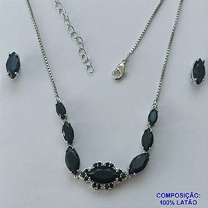 CONJUNTO NO BRUTO PRONTO PARA O BANHO(CX105) - CONJUNTO COM SHOCKER CRAVEJADO EM ZIRCÔNIAS NEGRAS 30CM + EXTENSOR E BRINCOS DE PINO COM ZIRCÔNIAS - COMPOSIÇÃO: LATÃO / ZIRCÔNIA - PESO: 9GR - BRU14064