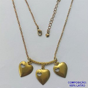 GARGANTILHA NO BRUTO PRONTO PARA O BANHO(CX106)- CORRENTE CADEADO SUPER DELICADA 50CM + EXTENSOR - (CANGA COM A FRASE ) " AMOR ETERNO " COM TRÊS CORAÇÕES 14MM - 3.6GR - BRU14115