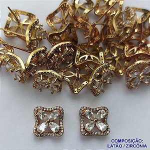 BRINCO NO BRUTO PRONTO PARA O BANHO(CX110) - BRINCO DE PINO FLOR CRAVEJADO EM ZIRCÔNIAS CRISTAIS 11MM - PESO 2,4GR - COMPOSIÇÃO: LATÃO / ZIRCÔNIA - BRU14189