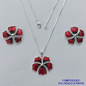 CONJUNTO FOLHEADO A PRATA COM 50 MILÉSIMOS + VERNIZ DIAMOND - CONJUNTO COM CORRENTE VENEZIANA 45CM - BRINCOS DE PINO E PINGENTES EM FLORES ESMALTADAS VERMELHO COM PRETO 17X20MM - PRA163