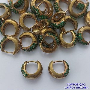 BRINCO NO BRUTO PRONTO PARA O BANHO(CX108) - BRINCO ARGOLA CRAVEJADO EM MICROS ZIRCÔNIAS VERDES 13MM - PESO TOTAL 3,8GR - BRU14199