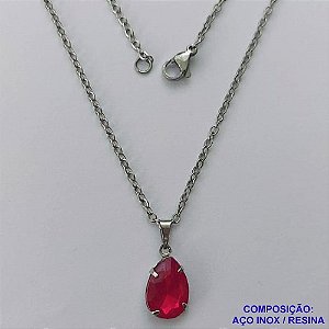 GARGANTILHA EM AÇO INOXIDÁVEL - (AÇO03) GARGANTILHA COM CORRENTE 50CM E PINGENTE EM RESINA ROSA 3X7MM - COMPOSIÇÃO: AÇO INOXIDÁVEL - AÇO1807