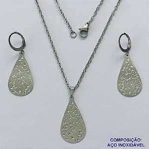 CONJUNTO EM AÇO INOXIDÁVEL (CX109)- (AÇO03) GARGANTILHA COM CORRENTE 50CM E PINGENTE GOTA DESENHADA 20X9MM E BRINCO ARGOLA DE PRESSÃO COM PINGENTE GOTA DESENHADA 20X9MM- COMPOSIÇÃO: AÇO INOXIDÁVEL - AÇO1842