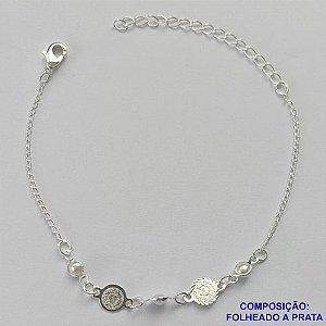 PULSEIRA FOLHEADA A PRATA COM 50 MILÉSIMOS + VERNIZ DIAMOND - PULSEIRA PINGENTE RELIGIOSO + PÉROLAS - TAMANHO: 16CM + EXTENSOR E  FECHO LAGOSTA PRA186