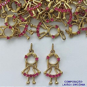 PINGENTE NO BRUTO PRONTO PARA O BANHO(CX109)(CX000042GC) - PINGENTE MENINA  CRAVEJADO EM MICROS ZIRCÔNIAS ROSAS - COMPOSIÇÃO: LATÃO / ZIRCÔNIA  - TAMANHO 12X22MM - PESO TOTAL 0,5GR - BRU14243