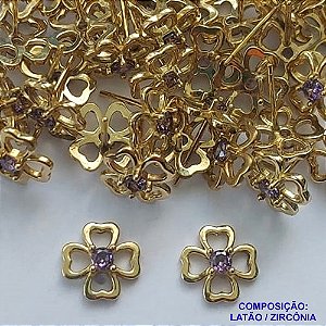 BRINCO NO BRUTO PRONTO PARA O BANHO (CX109)(BX001208C022) - BRINCO DE PINO FLOR COM ZIRCÔNIA LILÁS - TAMANHO 10MM - PESO TOTAL DO PAR 1.0GR - BRU104266