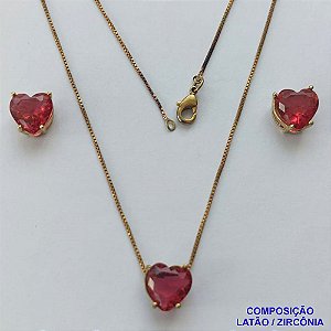 CONJUNTO NO BRUTO PRONTO PARA O BANHO - CORRENTE VENEZIANA 45CM E PINGENTE E BRINCOS COM BASE EM ALTA FUSÃO E ZIRCÔNIAS CORAÇÃO VERMELHO - TAMANHO 10X10MM - PESO TOTAL 6GR -  BRU14356