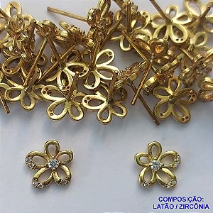BRINCO NO BRUTO PRONTO PARA O BANHO(CX113) (BX000211W) - BRINCO DE PINO FLOR COM MICROS ZIRCÔNIAS - TAMANHO 9MM - PESO TOTAL DO PAR 1,3GR - BRU14444