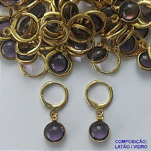 BRINCO NO BRUTO PRONTO BANHO - BRINCO ARGOLINHA DE PRESSÃO (TRANQUETA) COM PINGENTE REDONDO EM VIDRO ROXA 8MM - PESO TOTAL 1,6GR - BRU14482