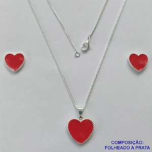 CONJUNTO FOLHEADO A PRATA COM 50 MILÉSIMOS + VERNIZ DIAMOND - CONJUNTO COM CORRENTE VENEZIANA 45CM - BRINCOS DE PINO CORAÇÃO ESMALTADO 11MM E PINGENTE EM CORAÇÃO ESMALTADO VERMELHO 15MM - PRA234