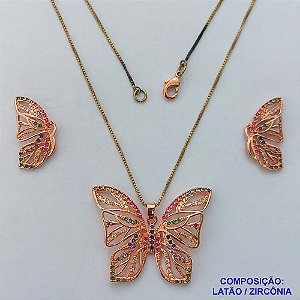 CONJUNTO NO BRUTO PRONTO PARA O BANHO -  (CX.46) CONJUNTO COM CORRENTE VENEZIANA 45CM E BRINCOS DE PINO E PINGENTE BORBOLETA TODA CRAVEJADA EM MICROS ZIRCÔNIAS COLORIDAS 28X36MM - PESO TOTAL 10,5GR - BRU14588