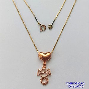 GARGANTILHA NO BRUTO PRONTA PARA BANHO - (CX.47)  CORRENTE VENEZIANA 45CM E PINGENTE CORAÇÃO COM MENINA 28MM - PESO 4,1GR - COMPOSIÇÃO: LATÃO - BRU14614