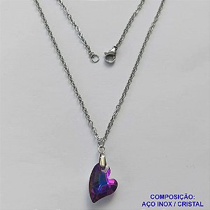 GARGANTILHA EM AÇO INOXIDÁVEL - (AÇO03) (CX.116)  GARGANTILHA COM CORRENTE 50CM E PINGENTE CORAÇÃO EM CRISTAL ROSA / ROXO 15MM - COMPOSIÇÃO: AÇO INOXIDÁVEL - AÇO1925