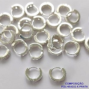 BRINCO FOLHEADA A PRATA COM 50 MILÉSIMOS + VERNIZ DIAMOND - BRINCO ARGOLA COM 2 FILEIRAS DE MICRO ZIRCÔNIAS 8MM PRA327