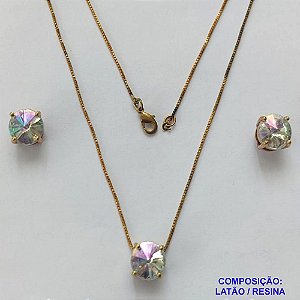 CONJUNTO NO BRUTO PRONTO PARA O BANHO - CORRENTE VENEZIANA 45CM E PINGENTE E BRINCOS COM BASE EM ALTA FUSÃO E PEDRA EM RESINA CRISTAL 10X10MM - PESO TOTAL 5,7GR - BRU14704
