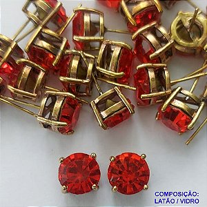 BRINCO NO BRUTO PRONTO PARA O BANHO - BRINCOS DE PINO COM BASE EM ALTA FUSÃO E PEDRA EM VIDRO VERMELHO 10X10MM - PESO TOTAL 3,2GR - BRU14714