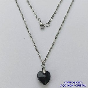 GARGANTILHA EM AÇO INOXIDÁVEL - (CX.118)   GARGANTILHA COM CORRENTE (03) 50CM E PINGENTE+ CORAÇÃO CRISTAL PRETO 13MM - COMPOSIÇÃO: AÇO INOXIDÁVEL - AÇO1944