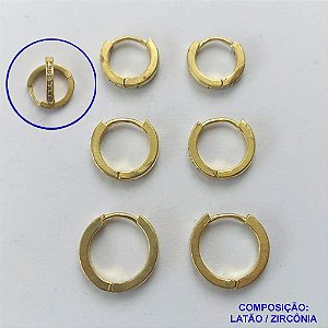 BRINCO NO BRUTO PRONTO PARA O BANHO LATÃO (Cx117)- TRIO DE BRINCO COM 3 PARES CRAVEJADOS COM MICROS ZIRCÔNIAS - TAMANHOS: 11/13/15MM - PESO TOTAL 4,8GR - BRU14792