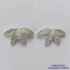 BRINCO FOLHEADA A PRATA COM 50 MILÉSIMOS + VERNIZ DIAMOND - BRINCO DE PINO FORMATO FOLHAS 23X12MM PRA439