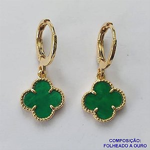 BRINCO FOLHEADO A OURO - BANHADO COM 5 MILÉSIMOS + VERNIZ DIAMOND(BA09 - BRINCO TIPO VAN CLEEF VERDE 10MM - OU0RO302