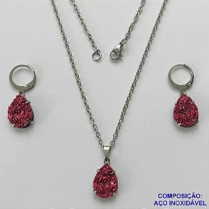 CONJUNTO EM AÇO INOXIDÁVEL -  (CX.60)  CONJUNTO CORRENTE (03) 50CM E BRINCO ARGOLINHA DE PRESSÃO COM PINGENTE DRUSA PINK 10X14- COMPOSIÇÃO: AÇO INOXIDÁVEL - AÇO2016