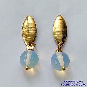 BRINCO FOLHEADO A OURO - BANHADO COM 5 MILÉSIMOS + VERNIZ DIAMOND -  BRINCO DE PINO BASE LISA COM PEDRA OPALA 30MM - OURO314