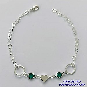 PULSEIRA FOLHEADA A PRATA COM 50 MILÉSIMOS + VERNIZ DIAMOND - PULSEIRA COM CORAÇÃO E PEDRA CRISTAL VERDE - TAMANHO: 19CM E  FECHO LAGOSTA PRA482