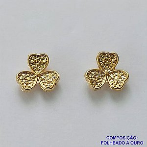 BRINCO FOLHEADO A OURO - BANHADO COM 5 MILÉSIMOS + VERNIZ DIAMOND(BRD9018) -  BRINCO DE PINO FLOR 10MM - OURO328
