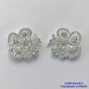BRINCO FOLHEADA A PRATA COM 50 MILÉSIMOS + VERNIZ DIAMOND - BRINCO DE PINO TODO CRAVEJADO COM MICRO ZIRCÔNIAS 17MM PRA488
