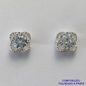 BRINCO FOLHEADA A PRATA COM 50 MILÉSIMOS + VERNIZ DIAMOND - BRINCO DE PINO COM ZIRCÔNIAS 9MM PRA494