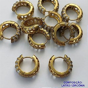 BRINCO NO BRUTO PRONTO PARA O BANHO(CX132) - BRINCO ARGOLA CRAVEJADA COM ZIRCÔNIAS 17MM - LARGURA 5MM -  PESO TOTAL 5,9GR - BRU15072