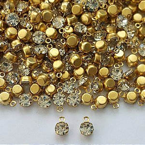 ACESSÓRIO NO BRUTO PRONTO PARA O BANHO - PINGENTE COM UMA ARGOLINHA (SS20) TAMANHO 6MM COR CRISTAL - (VENDA POR UNIDADE) COMPOSIÇÃO: LATÃO / VIDRO - BRU0003101