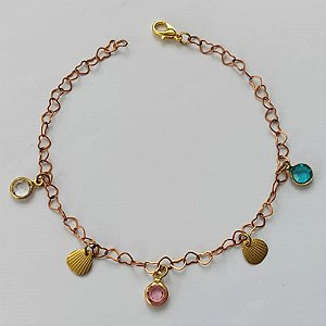 PULSEIRA NO BRUTO PRONTA PARA O BANHO - (CX.04)  PULSEIRA COM CONCHAS E CRISTAIS COLORIDOS - TAMANHO 18CM - PESO TOTAL 2GR - BRU15264