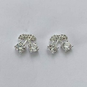 BRINCO FOLHEADA A PRATA COM 50 MILÉSIMOS + VERNIZ DIAMOND -  BRINCOS DE PINO FLOR COM MICRO ZIRCÔNIAS 8MM -PRA560