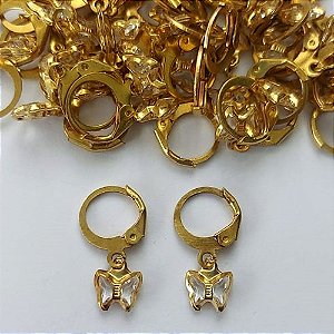 BRINCO NO BRUTO PRONTO PARA O BANHO -  (CX.120)  BRINCO ARGOLINHA DE PRESSÃO BORBOLETA EM VIDRO CRISTAL 8MM  - PESO: 0,8GR - BRU15531