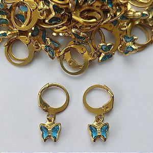 BRINCO NO BRUTO PRONTO PARA O BANHO -  (CX.120)  BRINCO ARGOLINHA DE PRESSÃO BORBOLETA EM VIDRO AZUL 8MM  - PESO: 0,8GR - BRU15537