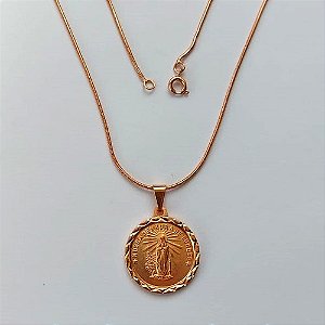GARGANTILHA NO BRUTO PRONTO PARA O BANHO(CX63) - GARGANTILHA COM CORRENTE RABO DE RATO 45CM - PINGENTE NOSSA SENHORA DE LOURDES 22MM - PESO TOTAL 8,8GR - BRU15548