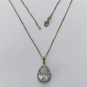 GARGANTILHA NO BRUTO PRONTA PARA O BANHO - (CX.25)  CORRENTE VENEZIANA 45CM E PINGENTES COM BASES CRAVEJADAS EM CRISTAIS E ZIRCÔNIA CRISTAL 10X14MM - PESO TOTAL 3,84GR - BRU15583