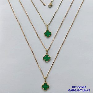 GARGANTILHA NO BRUTO PRONTA PARA O BANHO - KIT COM 3 CORRENTES CADEADOS 45CM E PINGENTES TIPO VAN CLEEF EM RESINA VERDE 10MM - PESO TOTAL 5,7GR - BRU15700